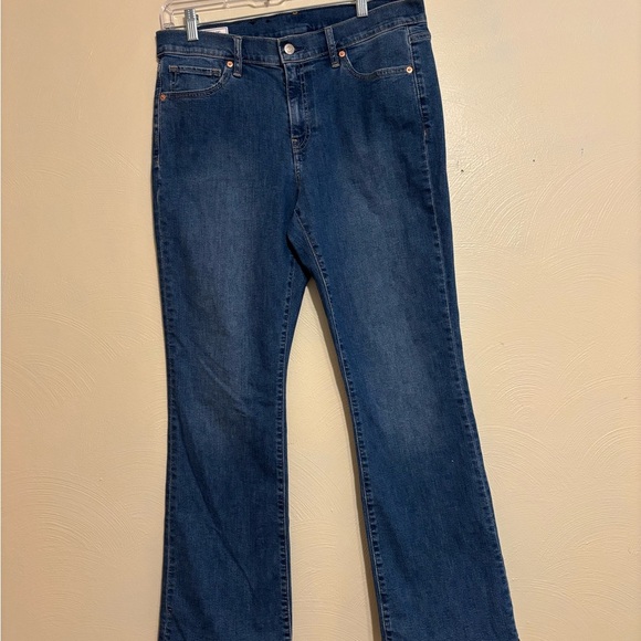 GAP Blue Boot Cut Jeans Classic Style - Picture 1 of 8